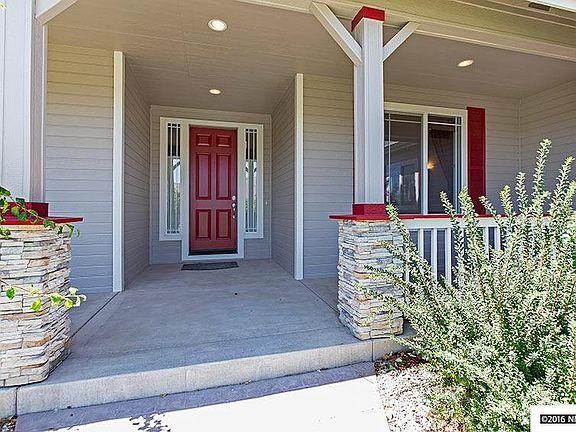 2nd image of 2894 La Cresta Cir