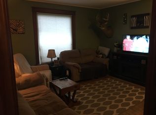 131 E John St, Markesan, WI 53946