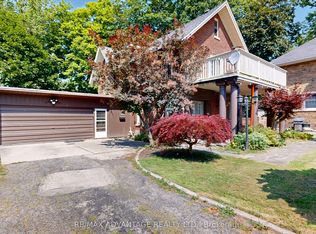 4 Farley Pl, Saint Thomas, ON N5R3E5