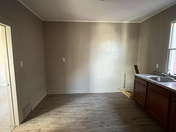 5th image of 4407B 6th St #1