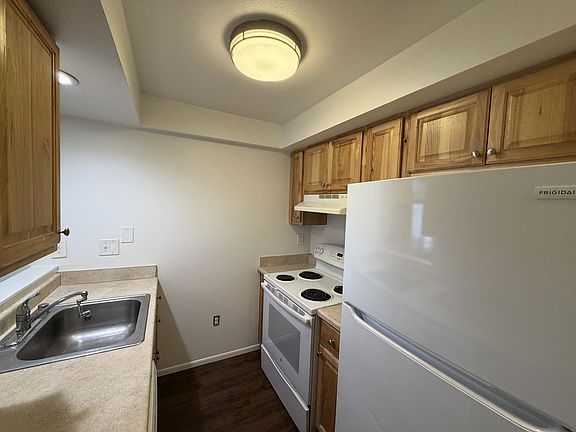 2nd image of 3414 S Grand Blvd APT 102