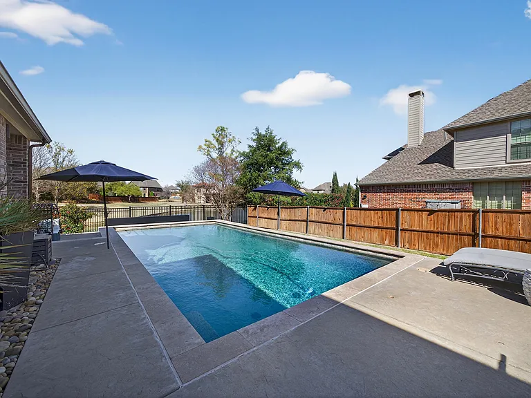 301 Foxcroft Ln — Photo 36