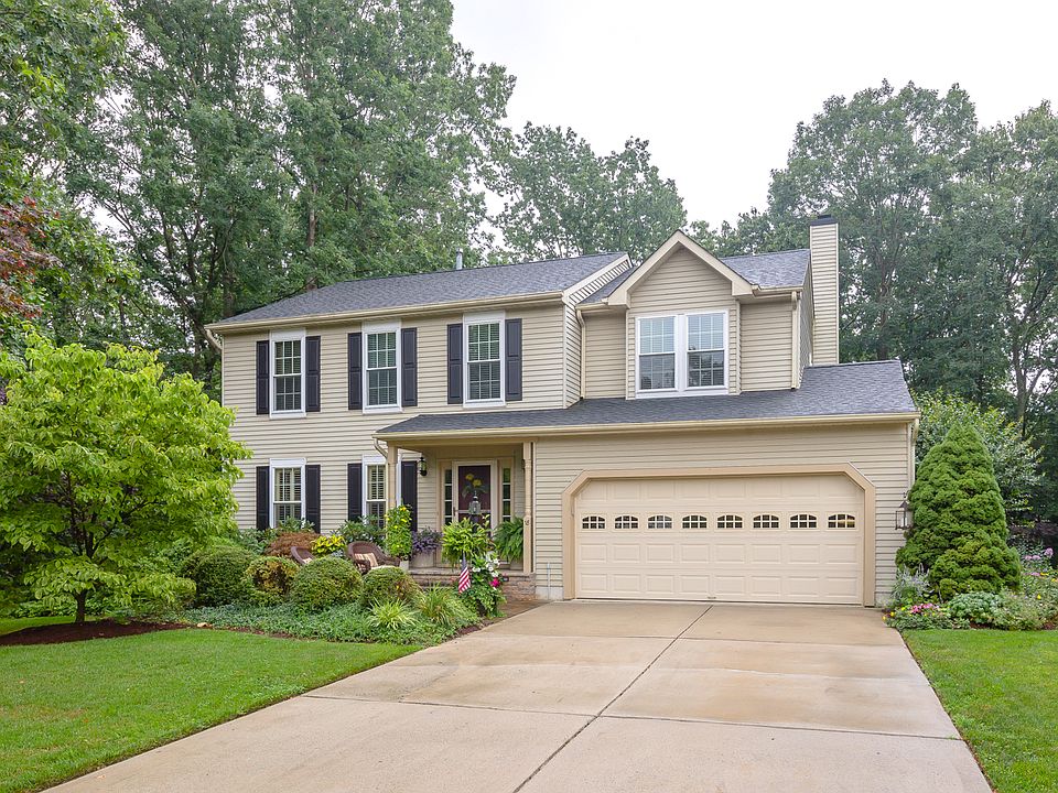 1st image of 18 Touchstone Ct