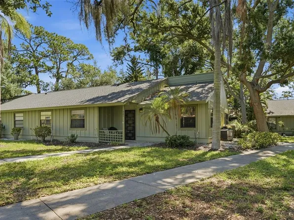 5080 Barrington Cir #3102, Sarasota, FL 34234