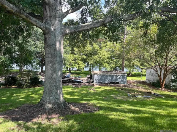 9320 False River Rd, New Roads, LA 70760