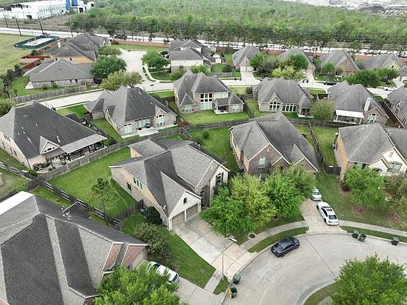 4th image of 13712 Sunset Harbor Dr