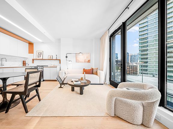 4th image of 570 Fulton St #14A
