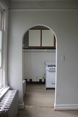 Rented by Compass | media 10