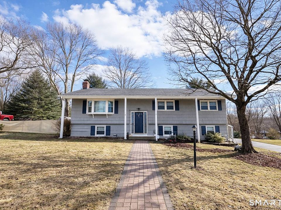 1st image of 271 Meadowview Drive