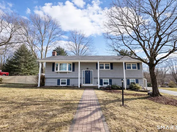 271 Meadowview Drive, Torrington, CT 06790