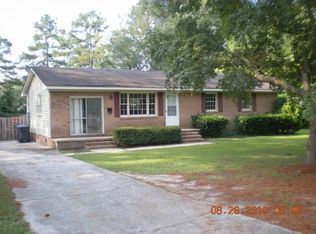 216 E 5th Ave, Raeford, NC 28376
