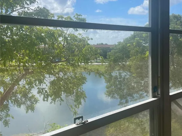 13001 SW 11th Ct APT 408A, Hollywood, FL 33027
