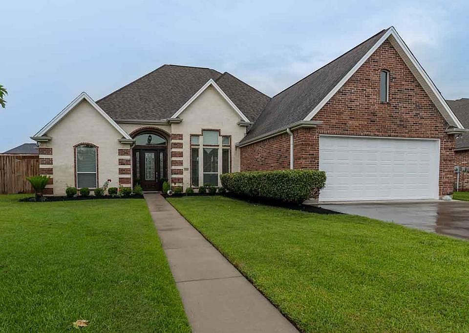 1st image of 3550 Prescott Dr
