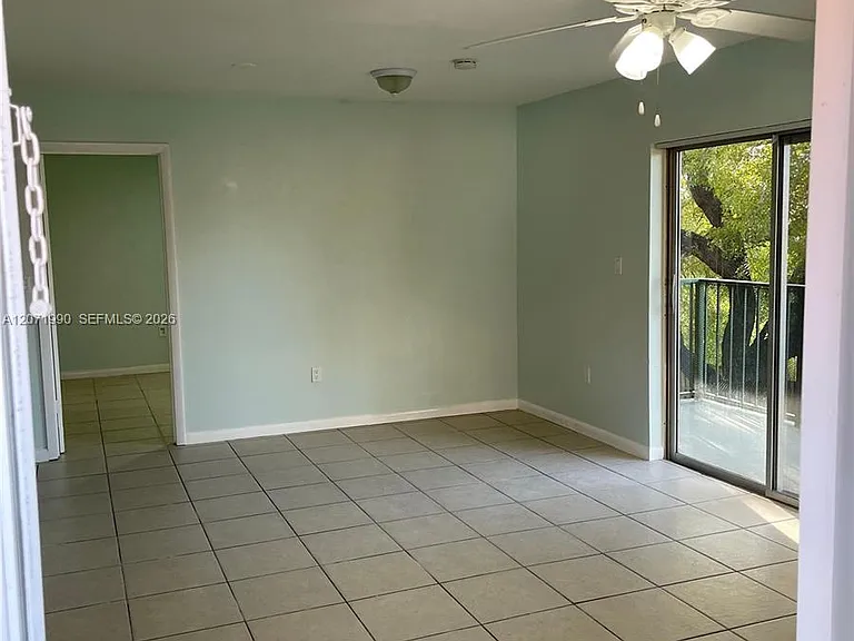 6821 SW 129th Ave #7 — Photo 2