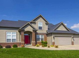 10604 Hailey Way, Bloomington, IL 61705