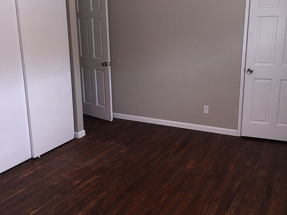 5th image of 3736 Benhill Dr