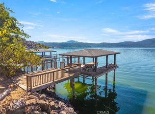 11411 Lakeshore Dr, Clearlake, CA 95422