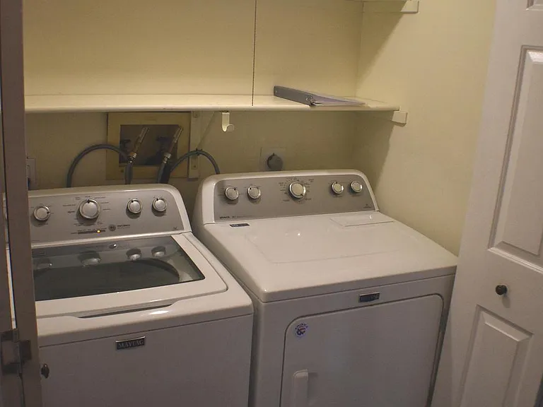 32 Basswood Ct — Photo 13