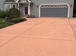 5509 Sagefield Dr, Harrisonburg, VA 22801