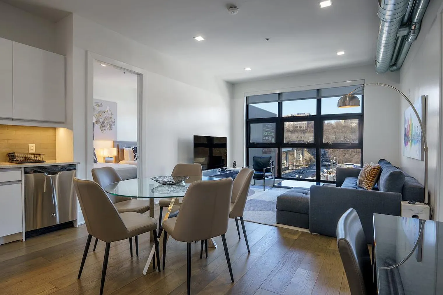 2 bed, 2.0 bath, $9,848 — Photo 2