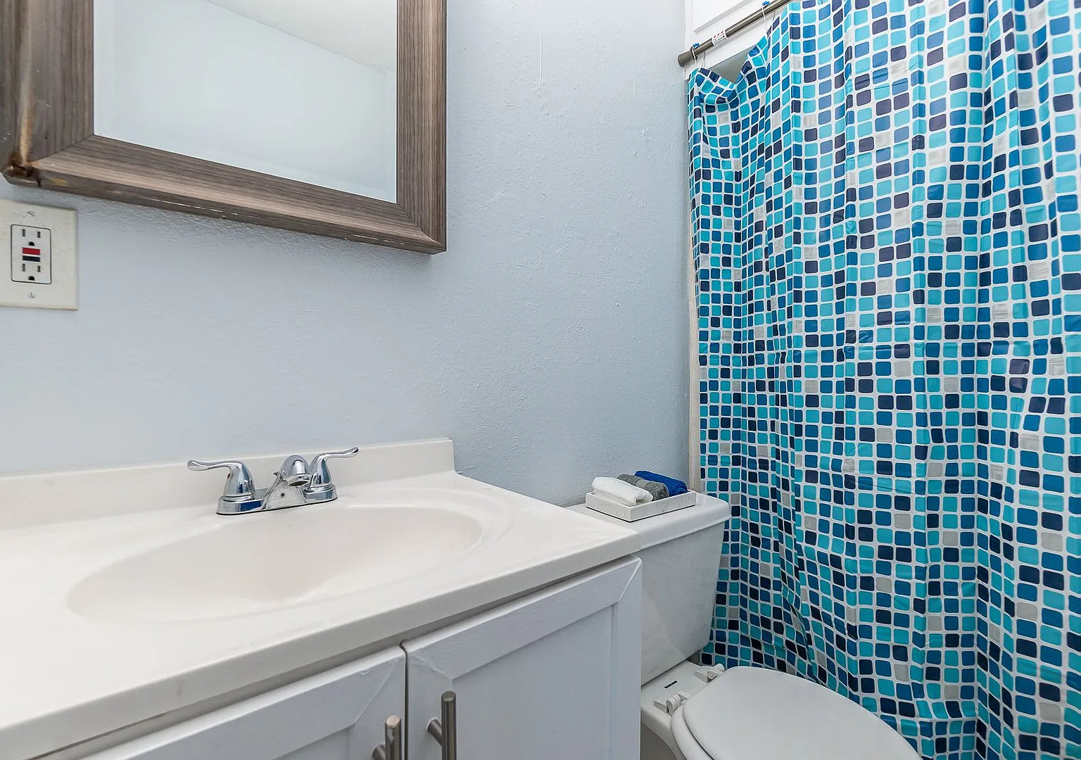 (FLRG) 2229 Bryan St — Photo 3