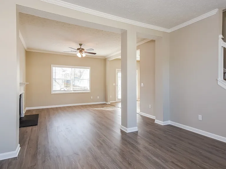 2282 Martingale Ln — Photo 5