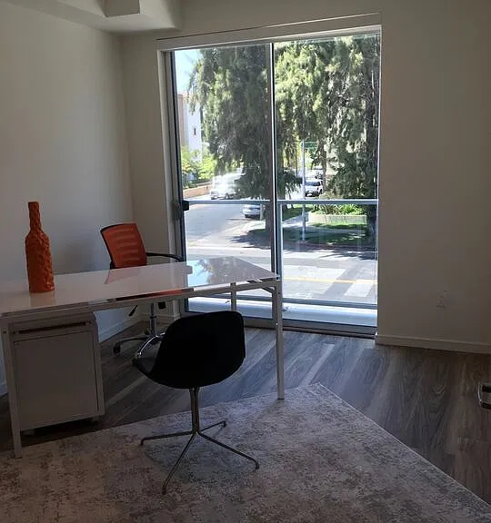 4600 Coldwater Canyon Ave #201 — Photo 8
