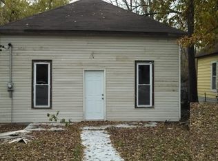 224 Opdyke Ave, Mount Vernon, IL 62864