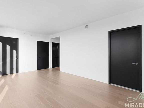 3rd image of 21 W End Ave APT 4703