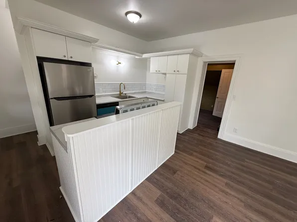 (undisclosed Address), Three Rivers, MI 49093