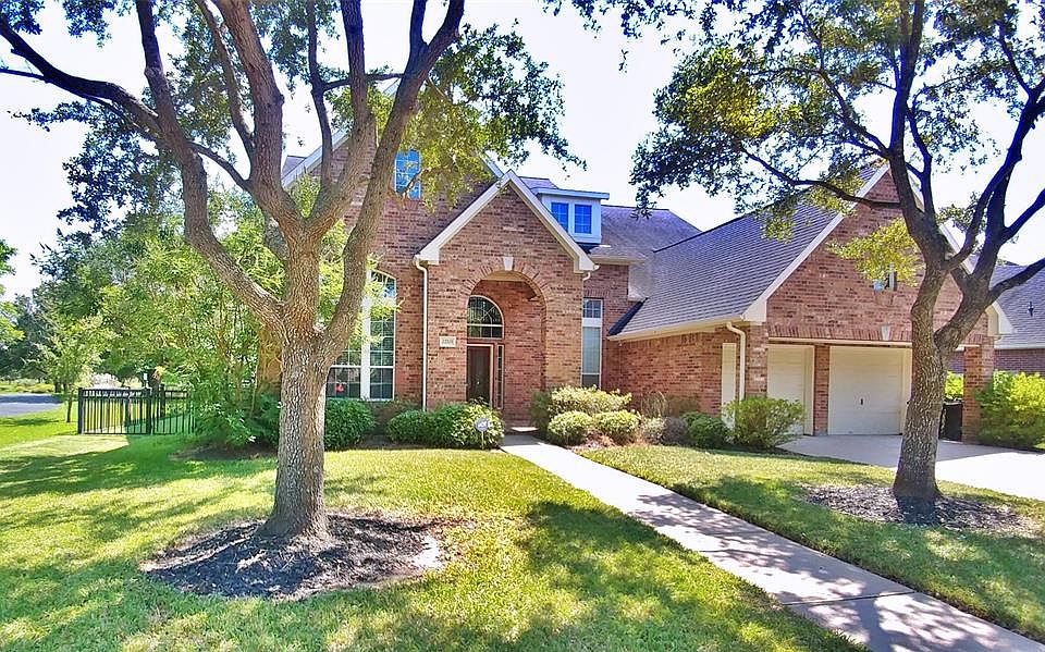 1st image of 22703 Sierra Lake Ct