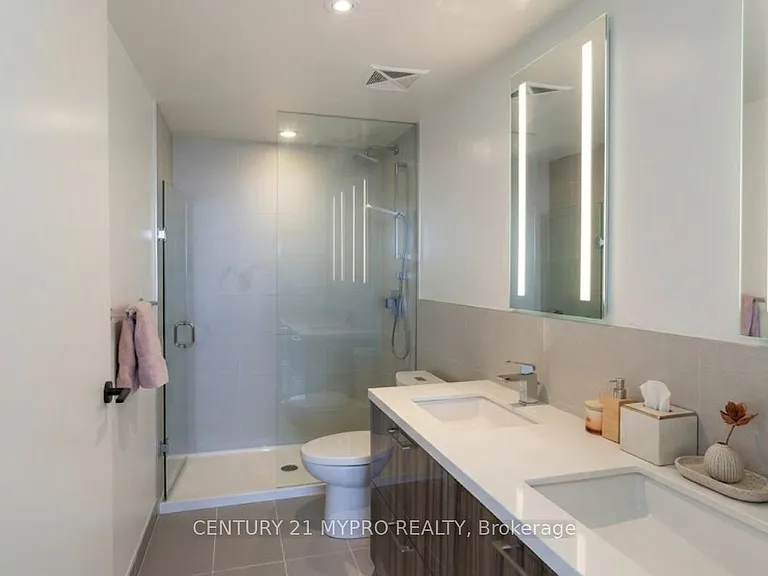 1 Grandview Blvd #2006 — Photo 13