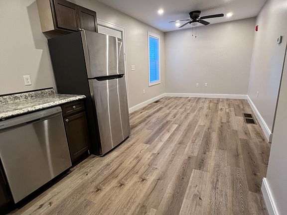 3rd image of 591 Broadway St #1R