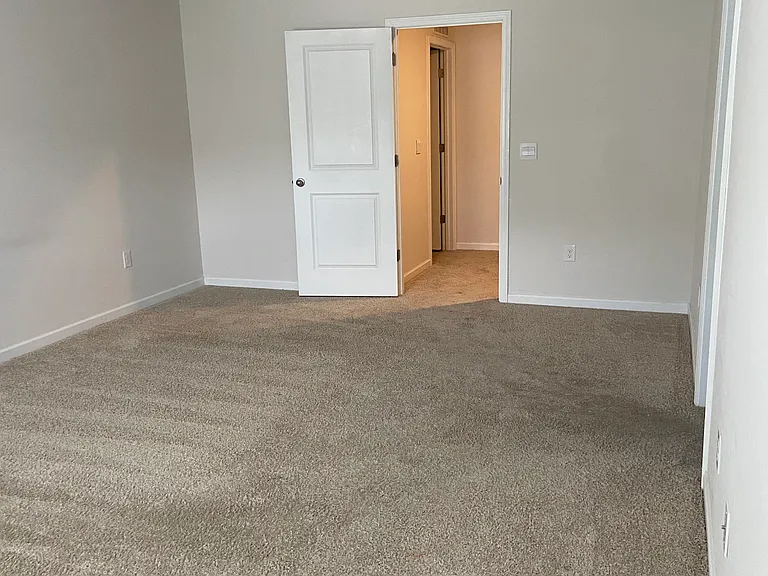 111 David Hill Dr — Photo 27