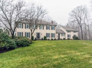 25 Tulip Tree Ln, Darien, CT 06820