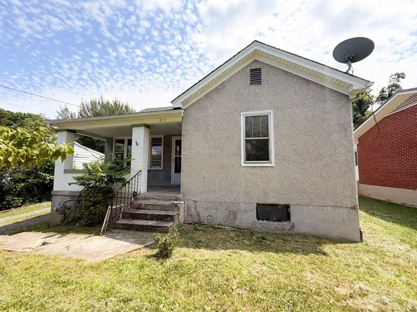 419 W Indian Valley Rd, Covington, VA 24426