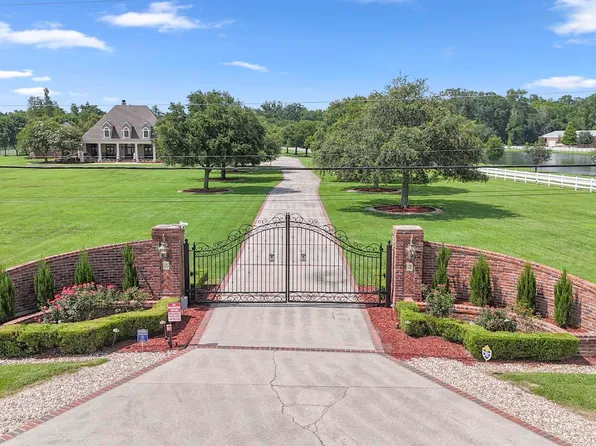 40322 Loosemoore Rd, Gonzales, LA 70737