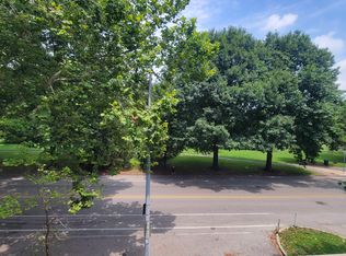 4500 Arsenal St APT 2E, Saint Louis, MO 63116