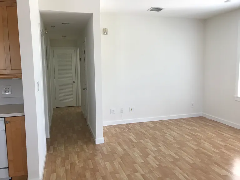 715 Caroline St #103 — Photo 11