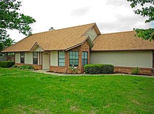 818 Southfield Ave, Springdale, AR 72764