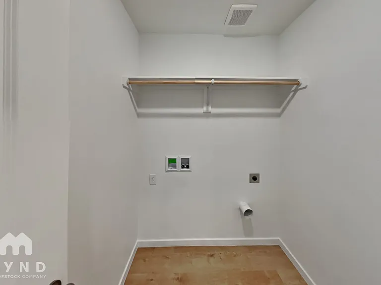 9624 NW 123rd St — Photo 14