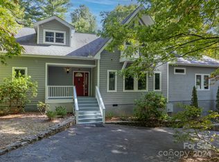 65 Winfield Cove Rd, Saluda, NC 28773