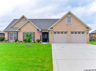 54 Mountain Cove Dr, Trinity, AL 35673