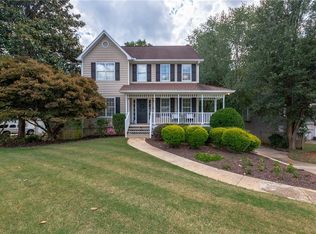 436 Rose Creek Pl, Woodstock, GA 30189