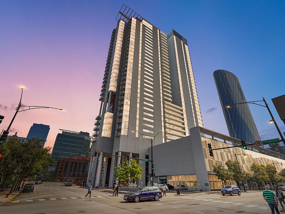 1st image of 737 W Washington Blvd APT 1204