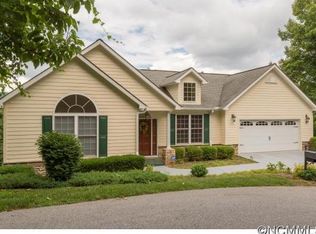 59 Southside Village Dr, Asheville, NC 28803