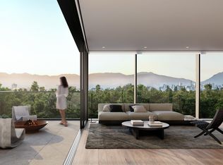 4377 Ash St #PENTHOUSE 202, Vancouver, BC V5Z4J8