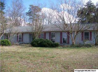 2582 County Road 121, Fort Payne, AL 35968