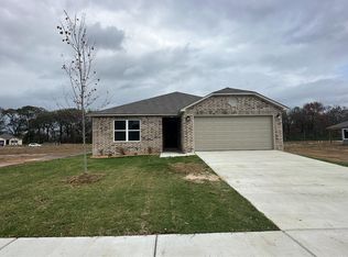 1260 Agogo Ln, Conway, AR 72034