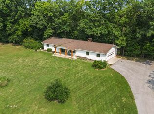 1421 Glacier Ridge Rd, Fort Wayne, IN 46845